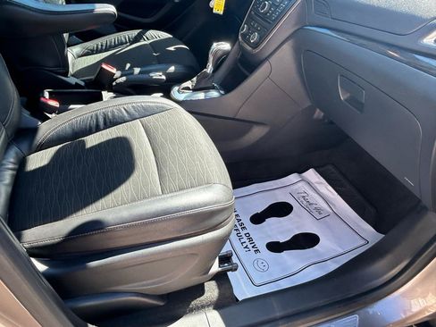 Used 2015 Buick Encore FWD image 12