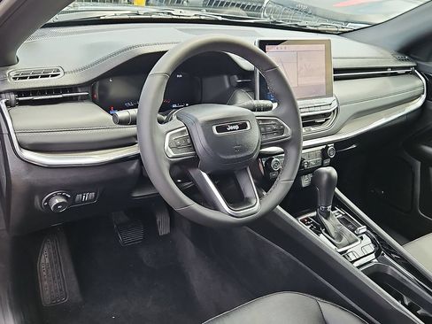 Certified 2023 Jeep Compass High Altitude AWD/4WD image 28