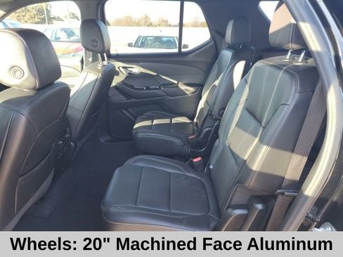 Used 2023 Chevrolet Traverse LT w/ LT Premium Package image 15