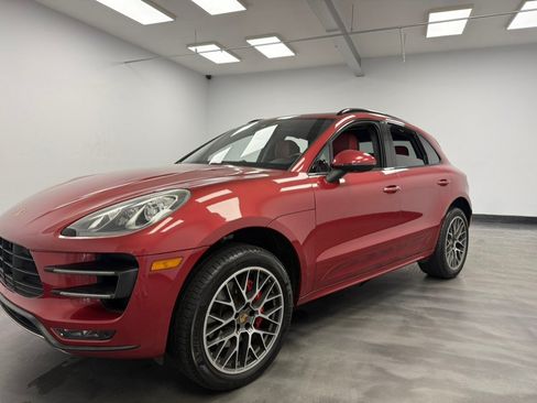 Used 2015 Porsche Macan Turbo w/ Premium Package Plus AWD/4WD image 18
