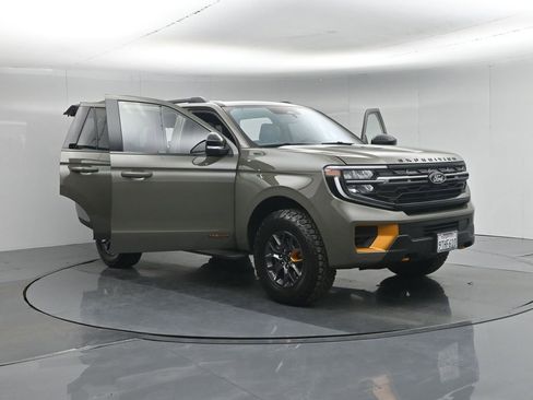 Certified 2025 Ford Expedition Tremor AWD/4WD image 38