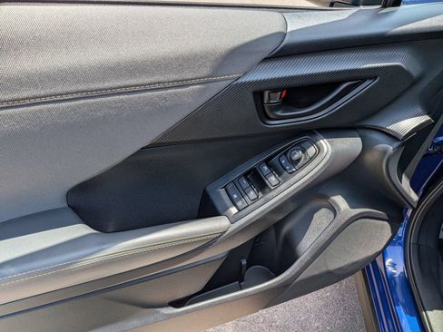 Used 2025 Subaru Crosstrek 2.5i Sport w/ Crosstrek Mirror Package AWD/4WD image 8