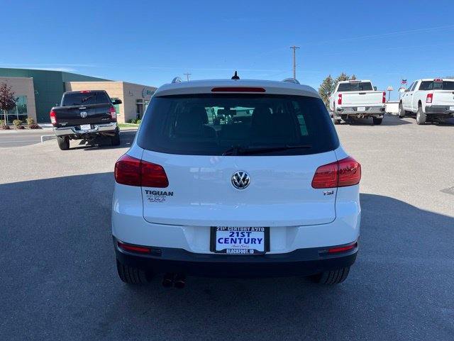 Used 2017 Volkswagen Tiguan Wolfsburg Edition FWD image 10