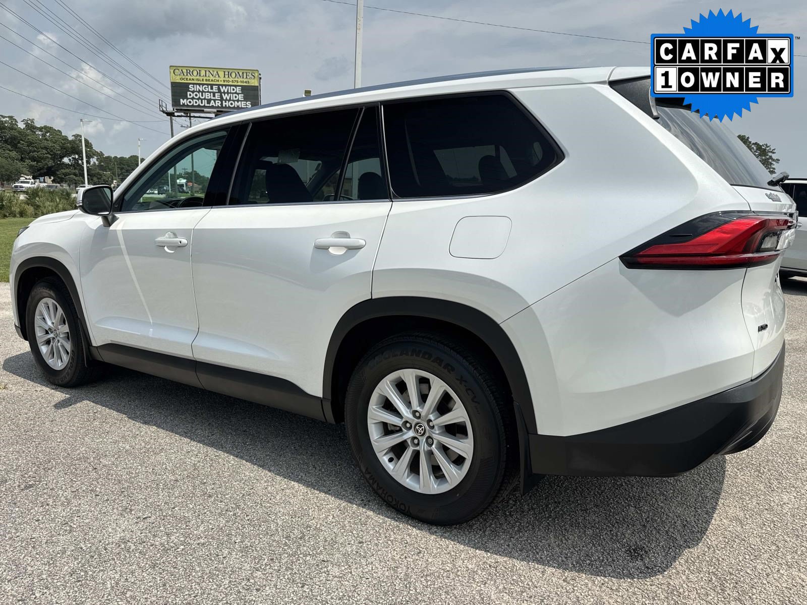 Used 2024 Toyota Grand Highlander AWD image 6
