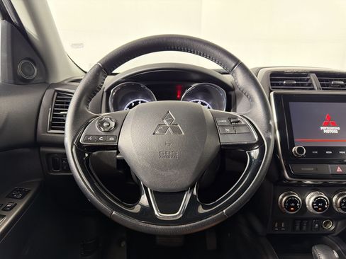 Used 2024 Mitsubishi Outlander Sport AWD image 9