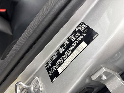 Used 2022 Volvo S60 B5 Momentum w/ Premium Package image 20