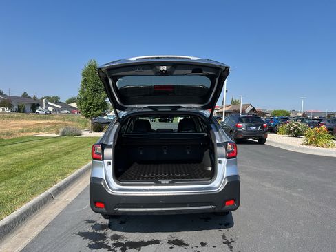Certified 2025 Subaru Outback Onyx Edition AWD/4WD image 6