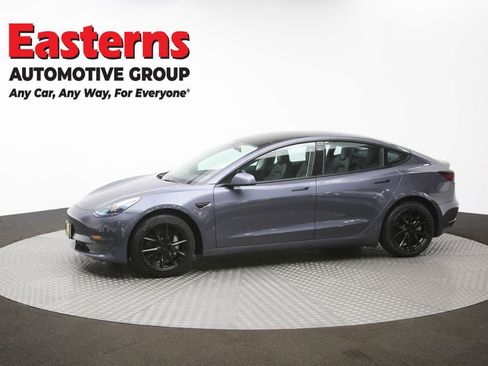 Used 2023 Tesla Model 3 Standard Range image 54