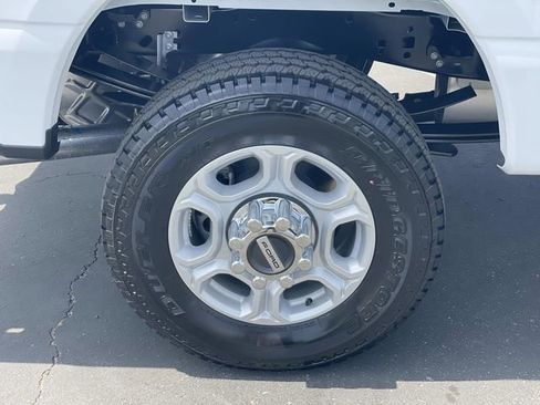 New 2026 Ford F250 4x4 Crew Cab Super Duty image 33