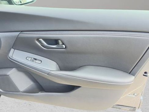 Certified 2025 Nissan Sentra S FWD image 27