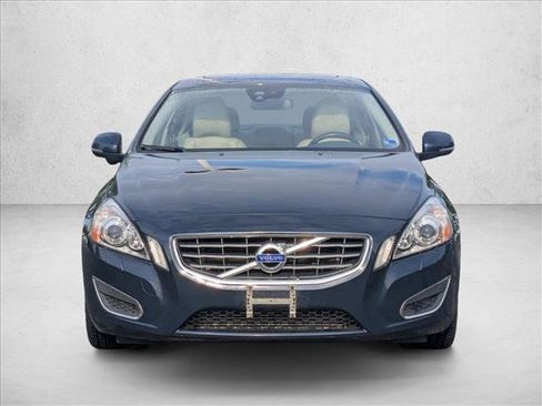Used 2012 Volvo S60 T6 AWD/4WD image 2