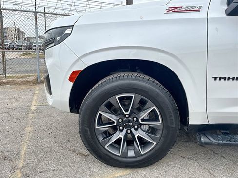 Used 2021 Chevrolet Tahoe Z71 w/ Z71 Signature Package image 23