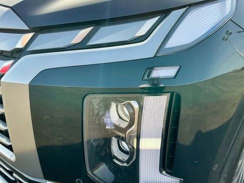 Used 2024 Hyundai Palisade Calligraphy image 10