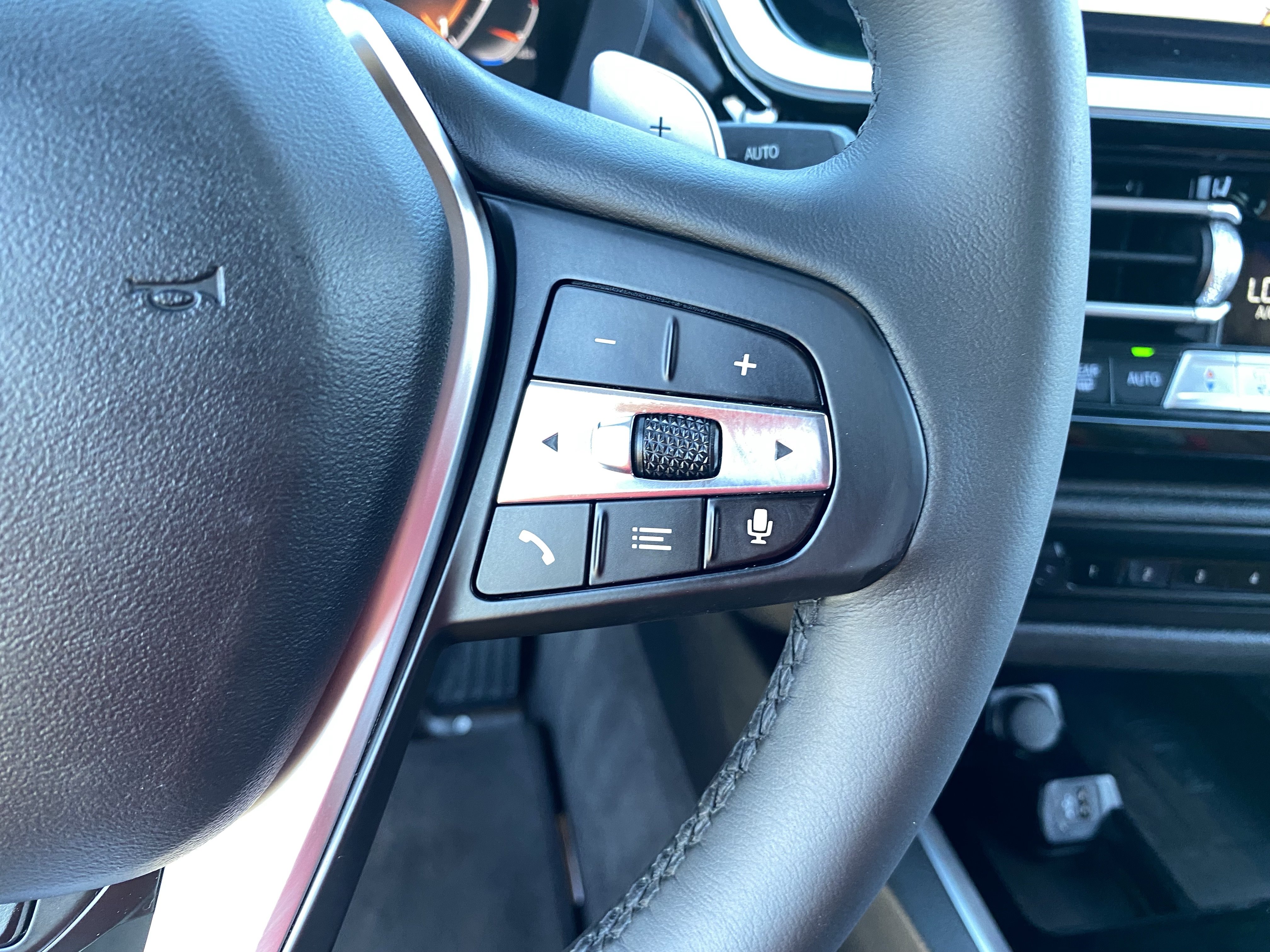 Used 2021 BMW Z4 sDrive30i w/ Executive Package RWD image 30