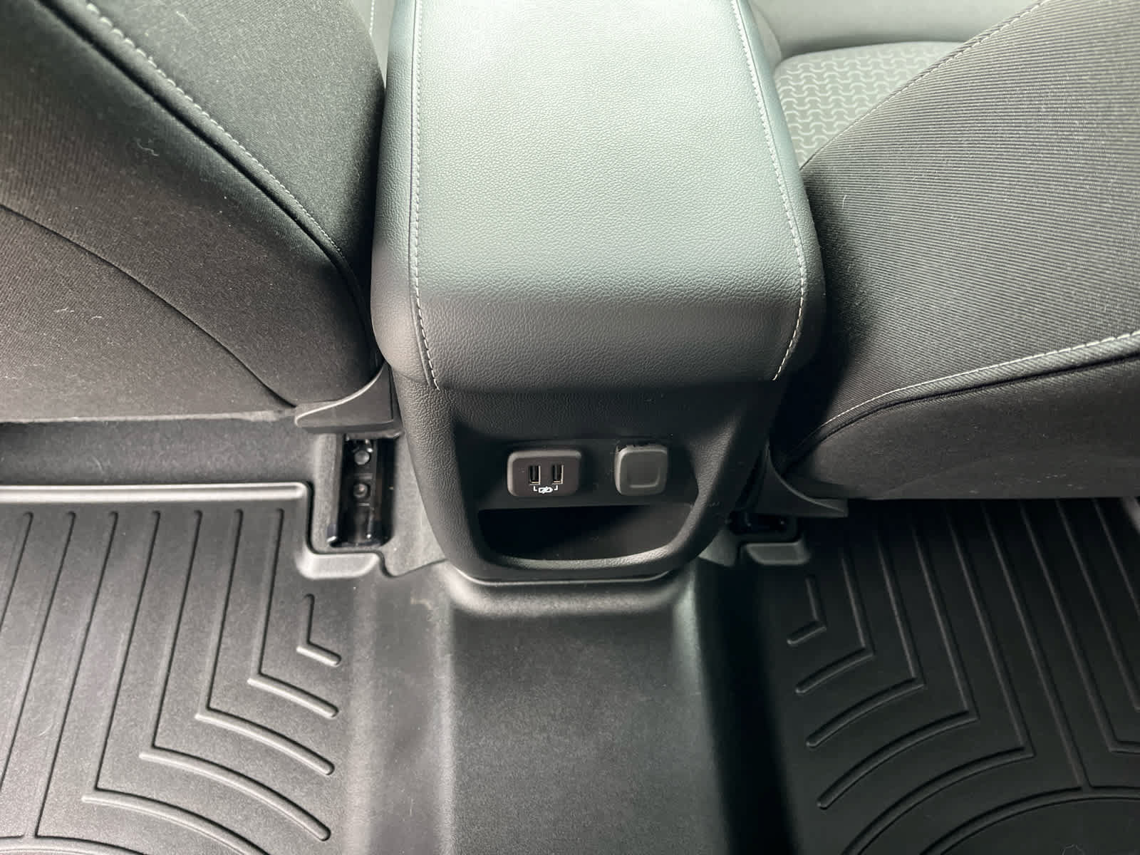 Used 2022 GMC Canyon Elevation w/ Trailering Package AWD/4WD image 25