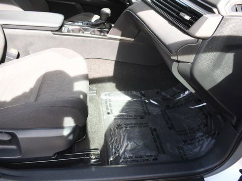 Certified 2025 Toyota Camry LE image 25