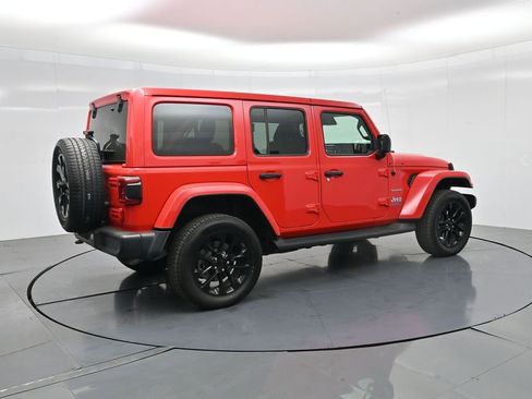 Used 2021 Jeep Wrangler Unlimited Sahara w/ Cold Weather Group image 7