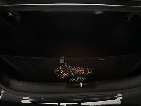 Certified 2025 Hyundai Elantra Limited FWD image 20