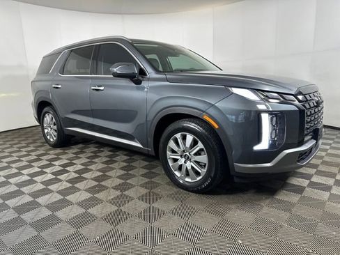 Used 2024 Hyundai Palisade SEL image 2