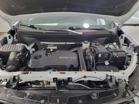 Certified 2022 Chevrolet Equinox RS w/ RS Leather Package image 11