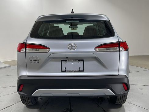 New 2025 Toyota Corolla Cross L image 4