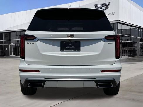 Certified 2024 Cadillac XT6 Premium Luxury w/ Technology Package FWD image 6
