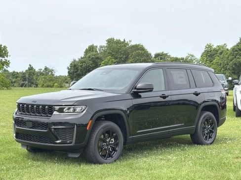 New 2026 Jeep Grand Cherokee L 4WD image 16