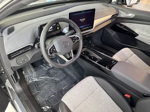 New 2026 Volkswagen ID.4 Pro RWD image 13