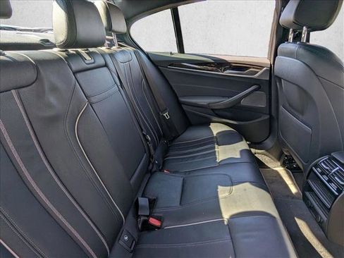 Used 2019 BMW 530e w/ Convenience Package image 20