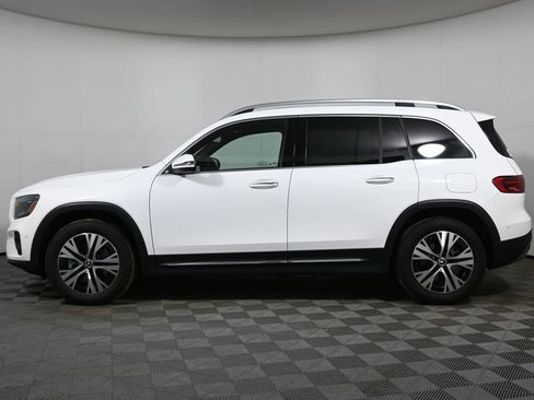 Certified 2026 Mercedes-Benz GLB 250 4MATIC image 2