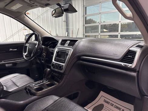 Used 2017 GMC Acadia Limited SLT image 32