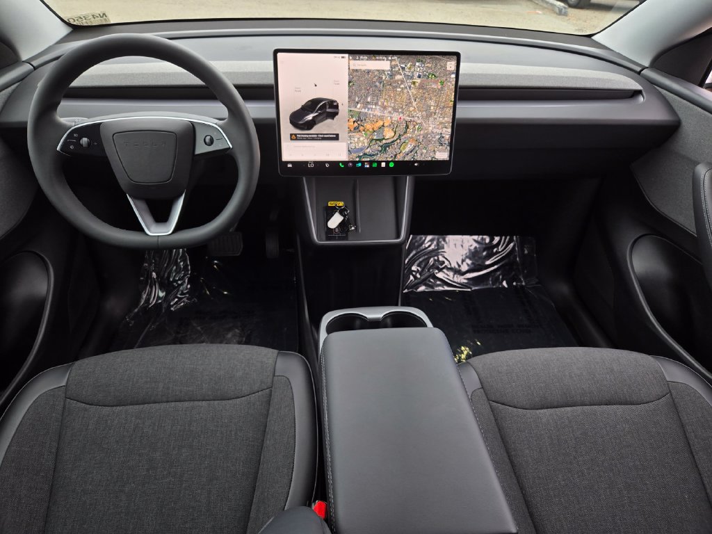 Used 2026 Tesla Model Y AWD image 15