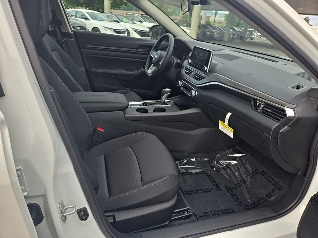 New 2026 Nissan Altima 2.5 SV AWD/4WD image 26