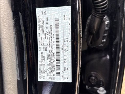 Used 2024 Ford F250 Lariat w/ Lariat Ultimate Package image 13