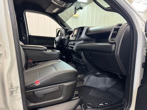 Used 2024 RAM 2500 Tradesman image 25