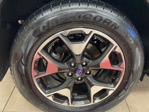 Used 2019 Subaru Crosstrek 2.0i Premium w/ Moonroof Package image 33