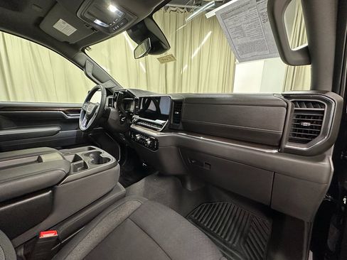 Certified 2024 GMC Sierra 1500 Elevation image 21