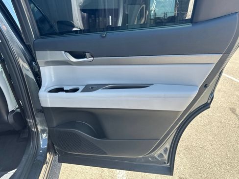 Used 2025 Hyundai Palisade SEL AWD/4WD image 31