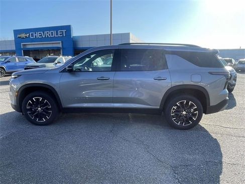 New 2026 Chevrolet Traverse LT w/ Sun and Wheel Package image 6