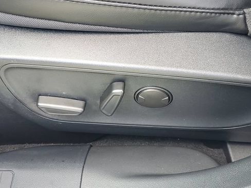 Certified 2024 Ford Escape SE FWD image 6