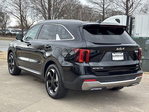 Used 2025 Kia Sorento SX Prestige image 10