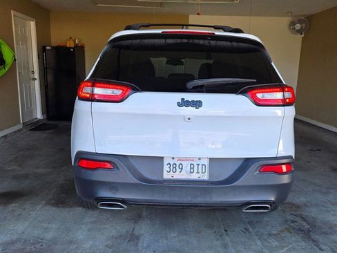 Used 2017 Jeep Cherokee High Altitude image 6