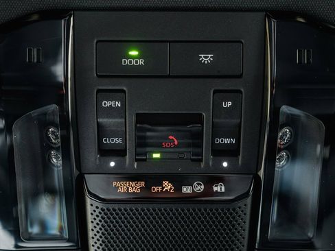 Certified 2024 Toyota Land Cruiser Base image 36