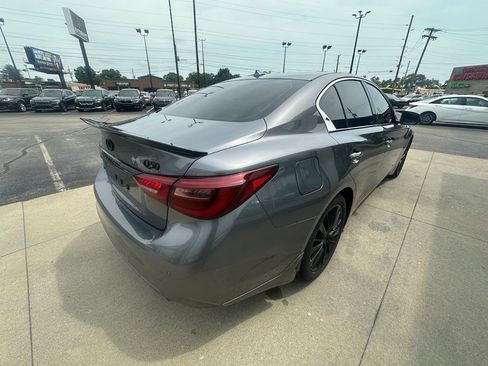 Used 2018 INFINITI Q50 Luxe w/ Essential Package (3.0T Luxe) AWD/4WD image 5
