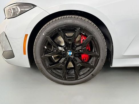 New 2026 BMW 330i xDrive Sedan w/ M Sport Package image 31