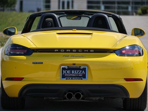 Certified 2024 Porsche 718 Boxster RWD image 52