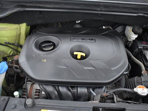 Used 2016 Kia Soul + image 30