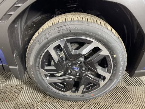 New 2025 Subaru Forester Limited image 8