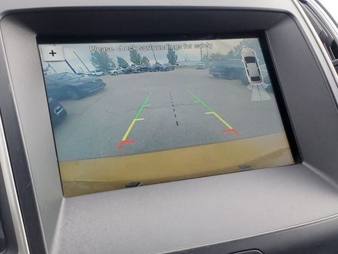 Used 2016 Ford Edge SEL w/ Equipment Group 201A AWD/4WD image 15