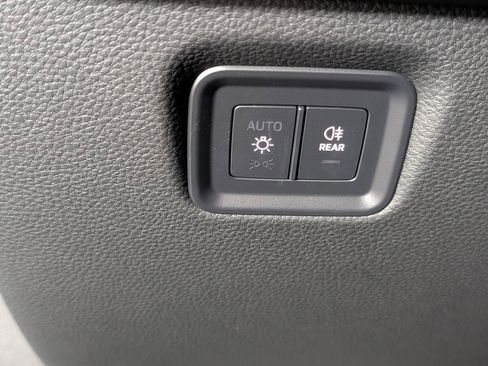 New 2026 Porsche Cayenne Coupe image 33